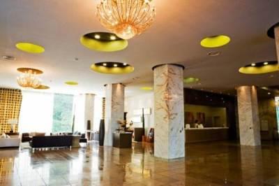 Lake Hills Bugok Resort Changnyeong Екстер'єр фото